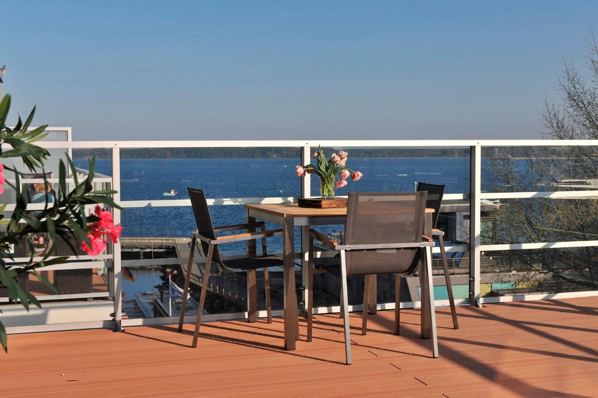 Apartment 37 "Sonnendeck", Blickrichtung Von Der Terrasse Auf Das Offenes Meer, Strand, Innenstadt Eckernförde Екстериор снимка